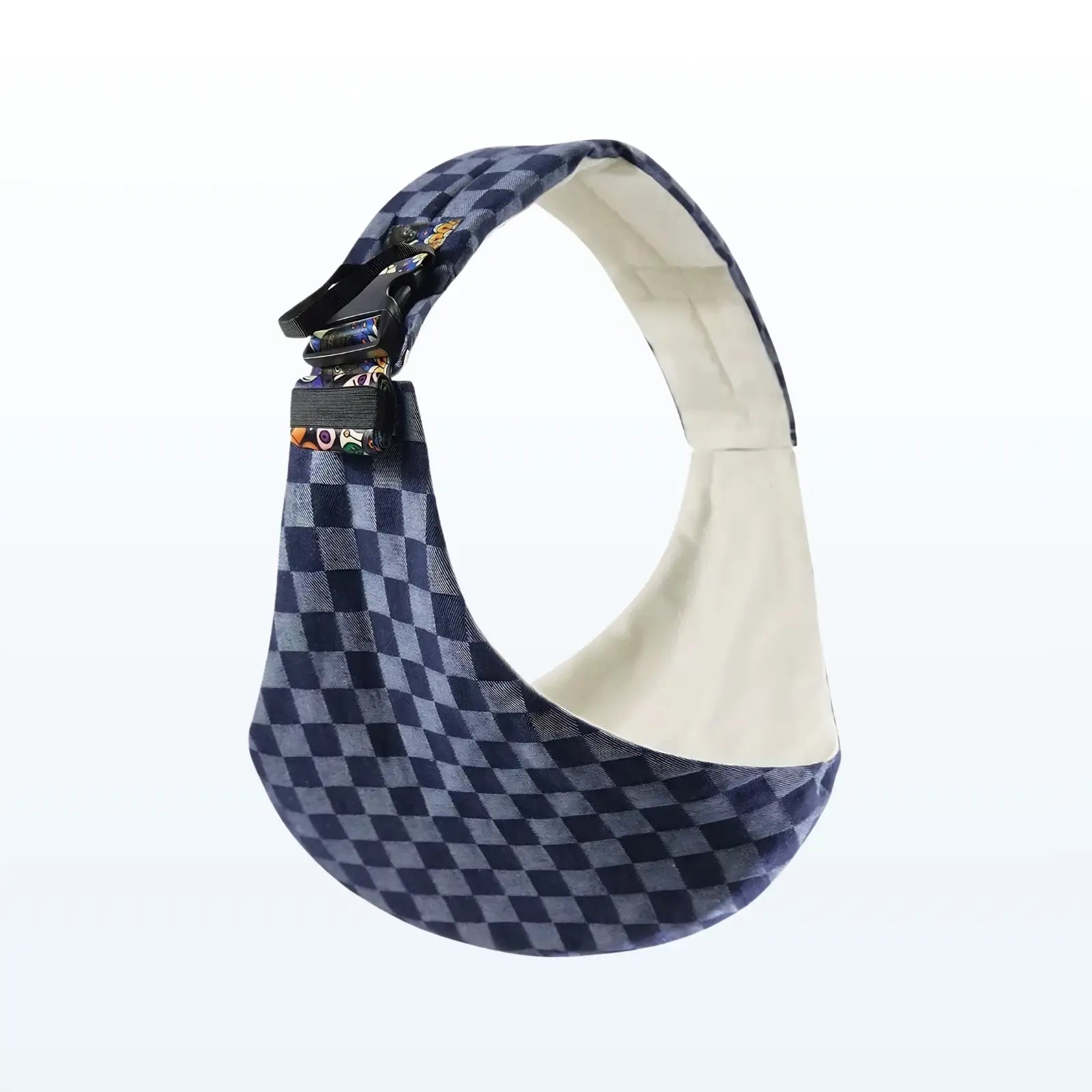 Caluxis™ Snug Carry